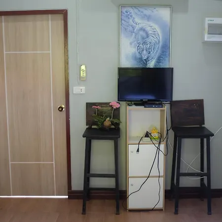Rai Boonsom Apartment Phrao Room photo
