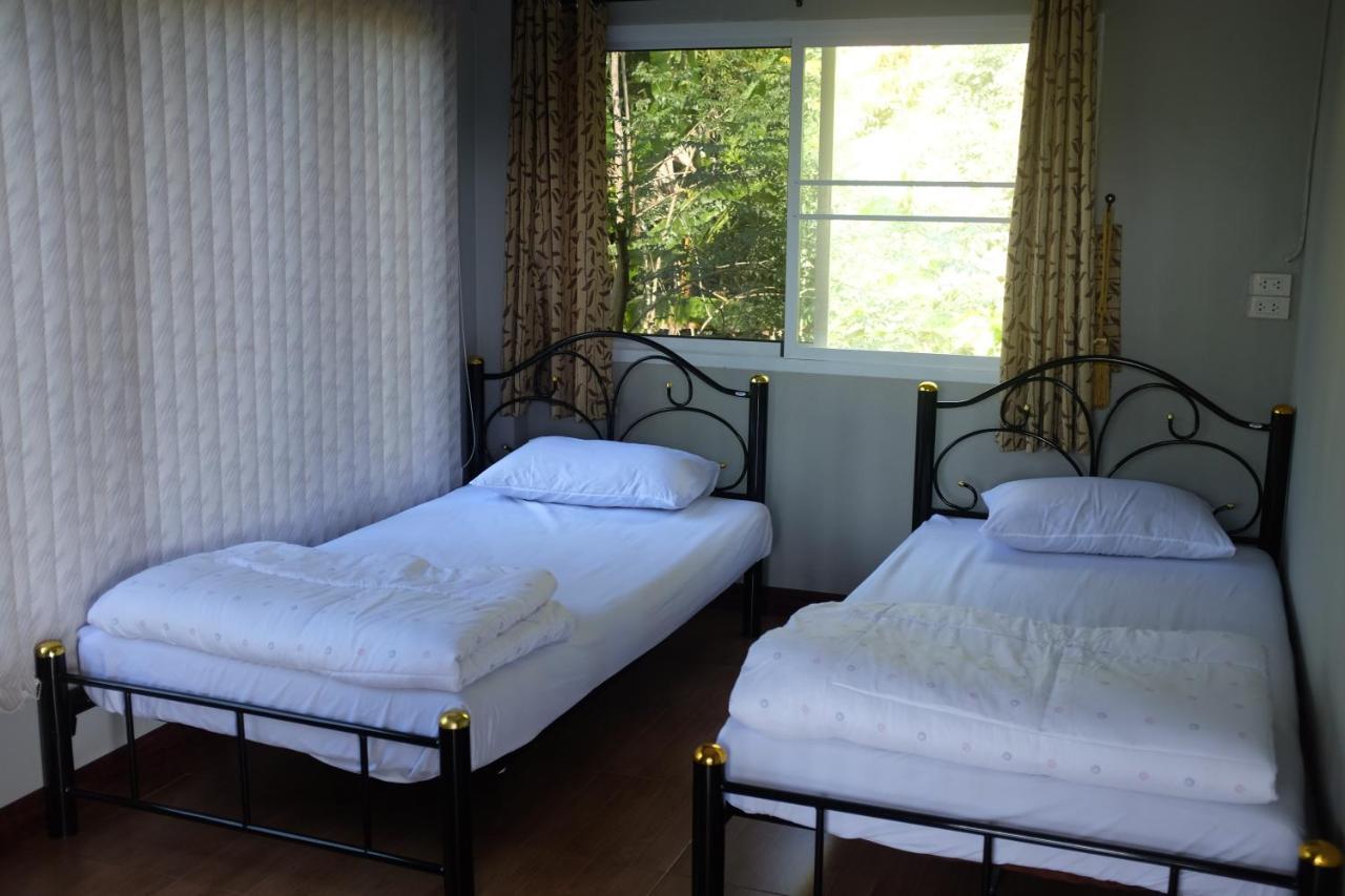 Rai Boonsom Homestay *