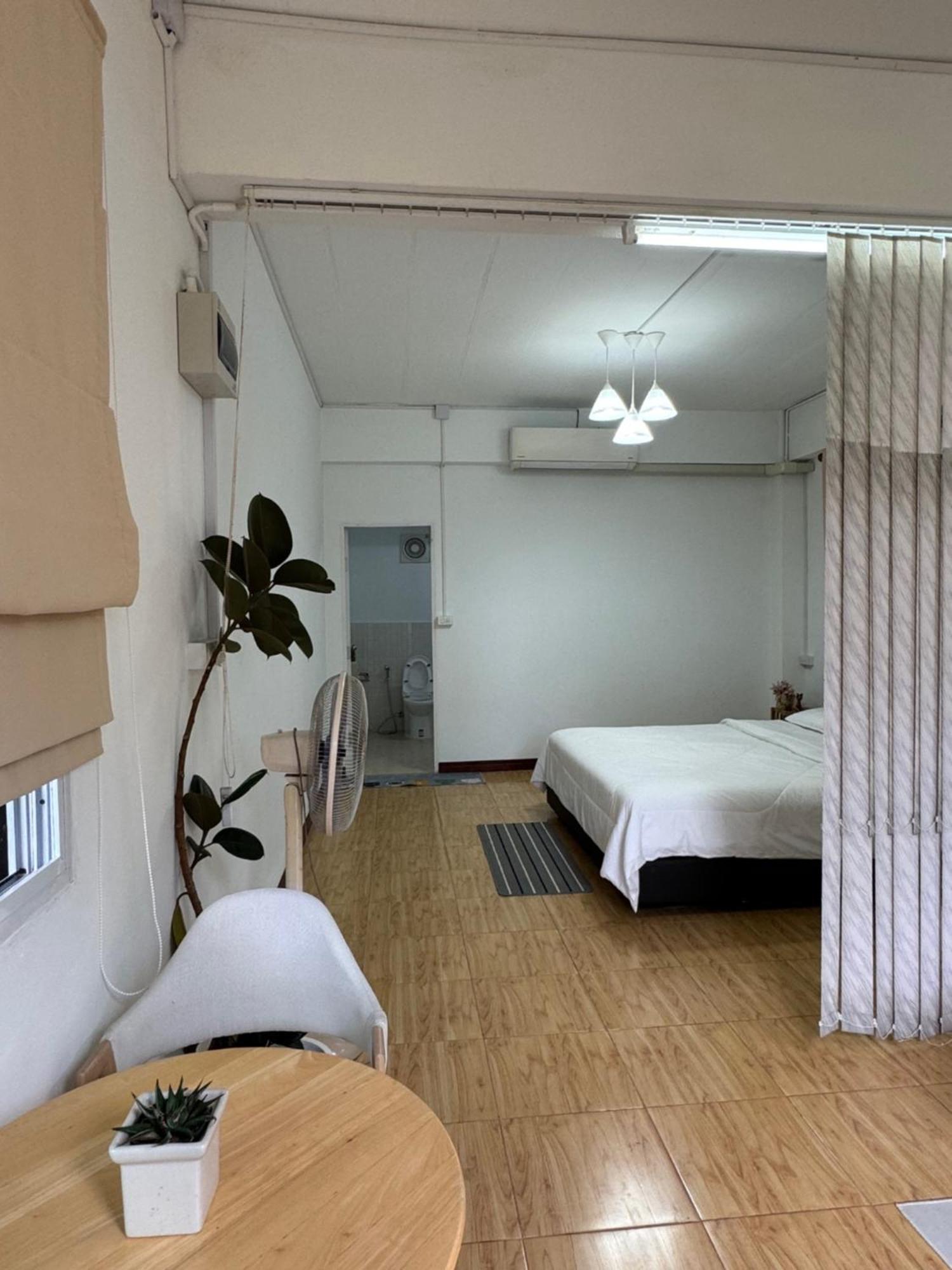 Homestay Rai Boonsom *