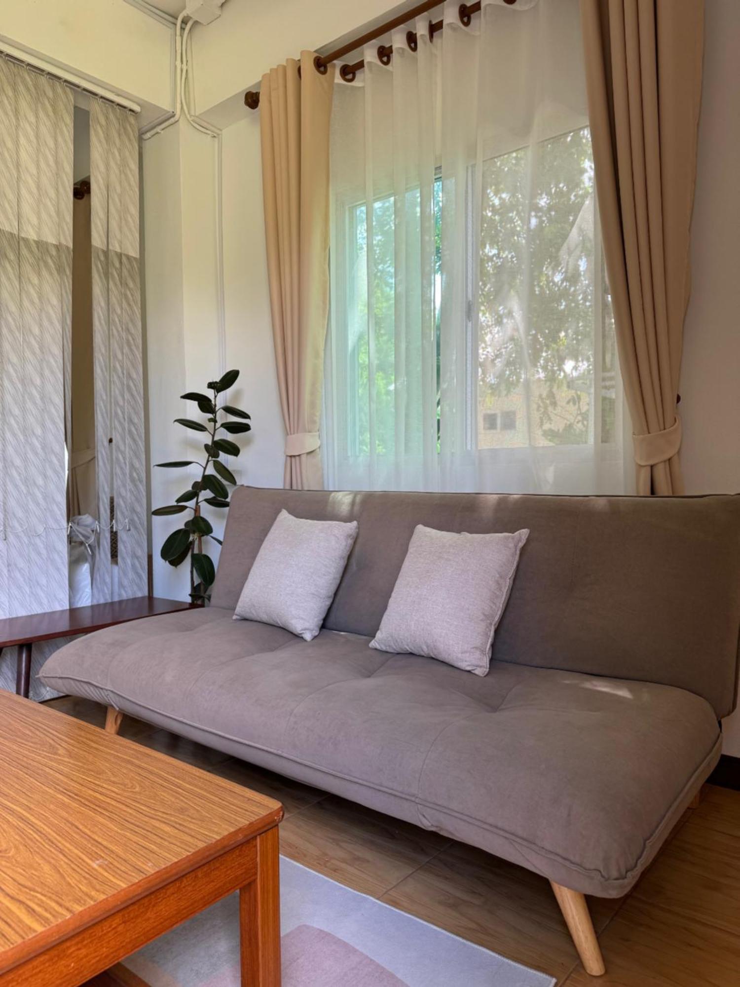 Rai Boonsom Homestay *
